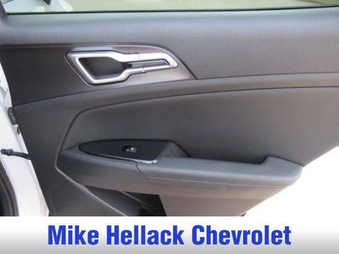 Used 2024 Kia Sportage EX image 14