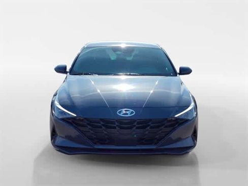 Certified 2023 Hyundai Elantra SEL w/ Convenience Package image 14