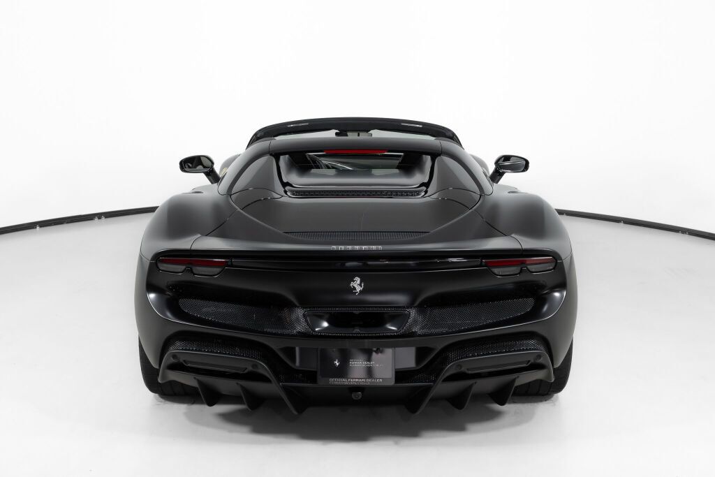 Used 2025 Ferrari 296 GTS RWD image 7