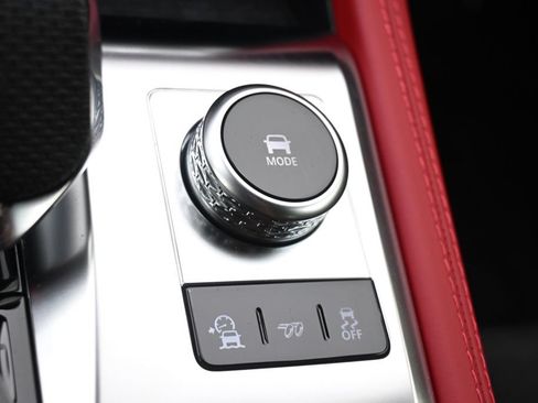 Used 2022 Jaguar F-PACE SVR AWD/4WD image 35