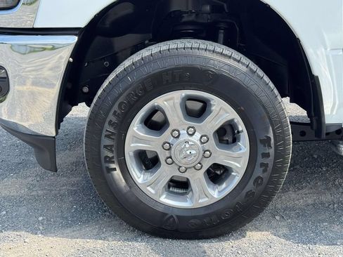 Used 2026 RAM 2500 Big Horn AWD/4WD image 11