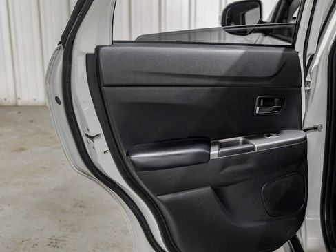 Used 2018 Mitsubishi Outlander Sport SE image 31