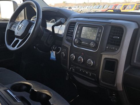 Used 2017 RAM 2500 Tradesman w/ Popular Equipment Group image 27