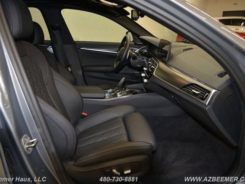 Used 2023 BMW 530i w/ M Sport Package RWD image 14