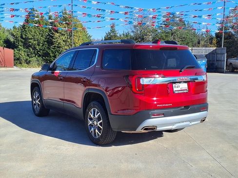 Used 2023 GMC Acadia SLT w/ Preferred Package image 31