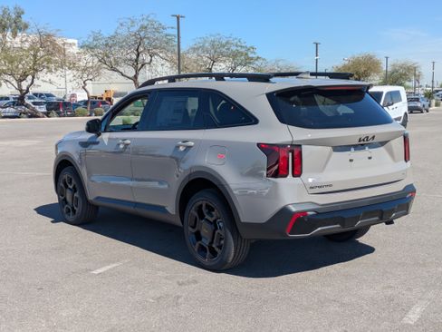 New 2026 Kia Sorento X-Line EX AWD/4WD image 3