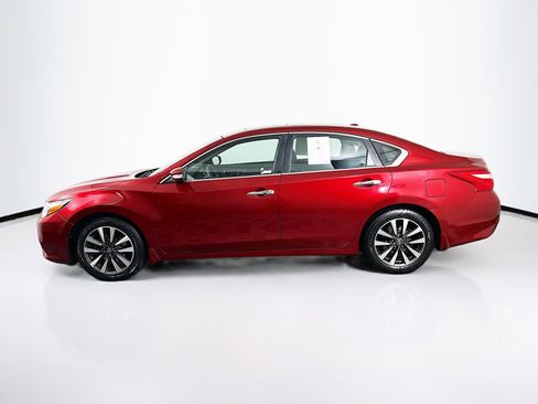 Used 2017 Nissan Altima 2.5 SL image 4
