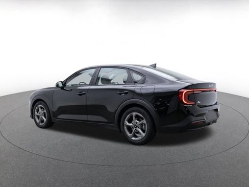 Used 2025 Kia K4 FWD image 5