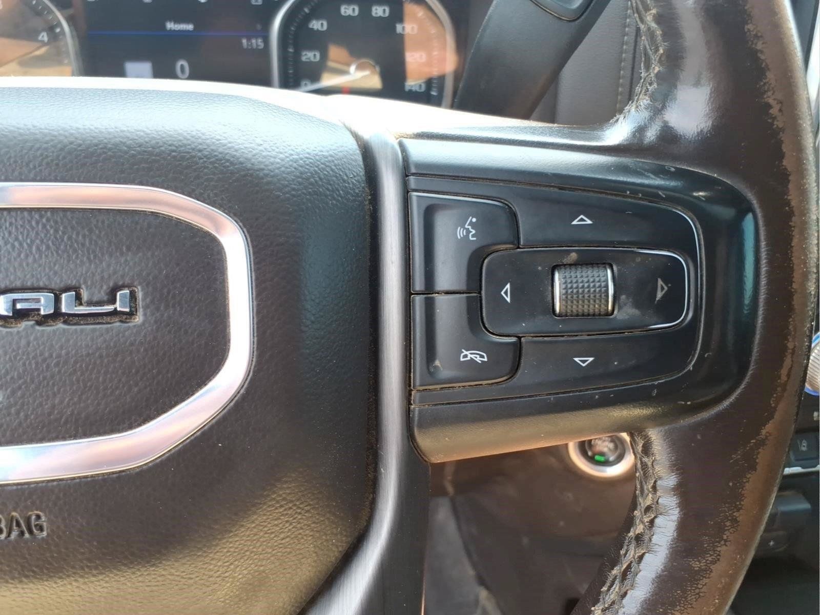 Used 2022 GMC Sierra 2500 Denali w/ Denali Ultimate Package AWD/4WD image 23