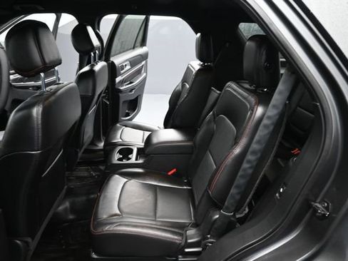 Used 2017 Ford Explorer Sport AWD/4WD image 16