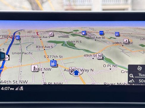 Used 2018 Audi Q5 2.0T Premium Plus w/ Premium Plus Package image 15