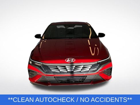 Used 2025 Hyundai Elantra Sport FWD image 6