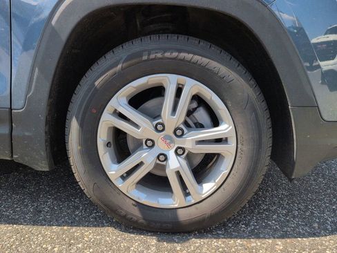 Certified 2024 GMC Terrain SLE image 23