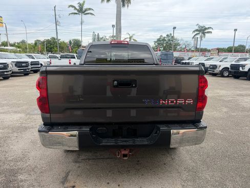 Used 2019 Toyota Tundra Limited RWD image 4