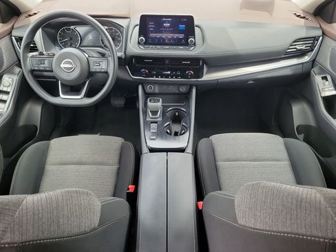 Used 2023 Nissan Rogue SV FWD image 14