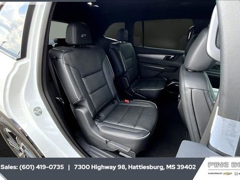 New 2026 Buick Enclave Sport Touring w/ LPO, Cargo Package image 10