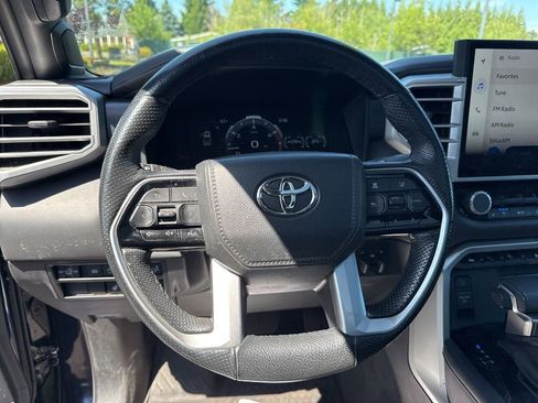 Used 2023 Toyota Tundra Platinum AWD/4WD image 10