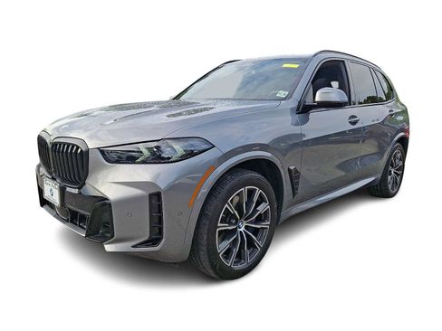Used 2024 BMW X5 xDrive40i w/ M Sport Package AWD/4WD image 3