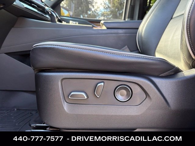 Certified 2023 Cadillac Escalade Premium Luxury w/ Performance Package AWD/4WD image 32