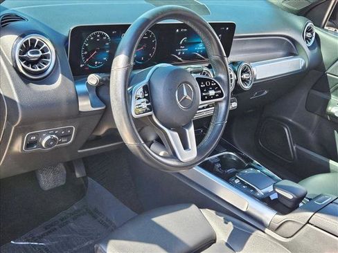 Certified 2021 Mercedes-Benz GLB 250 image 10