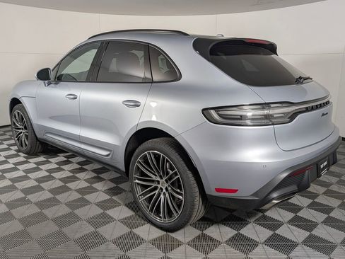 New 2026 Porsche Macan image 3