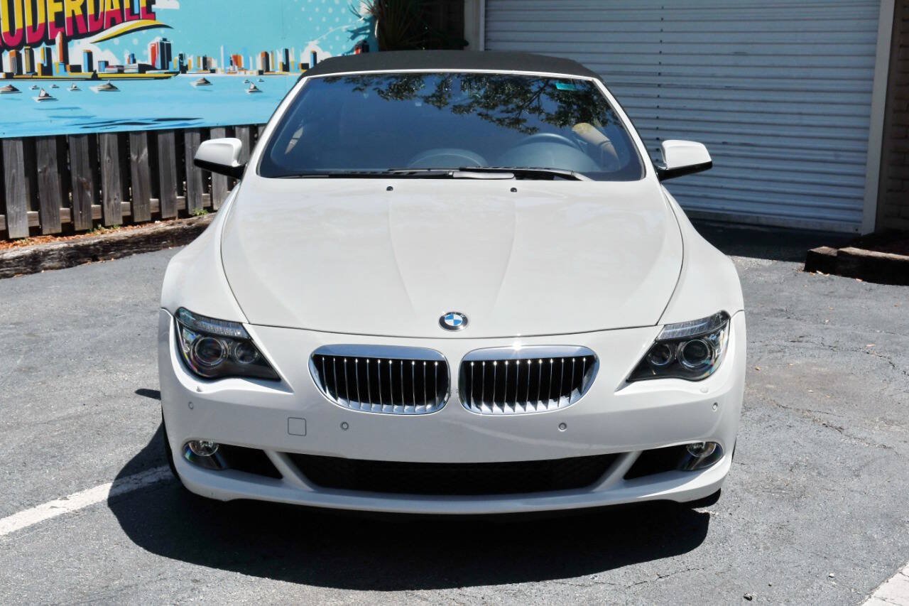 Used 2010 BMW 650i Convertible w/ Sport Pkg RWD image 4