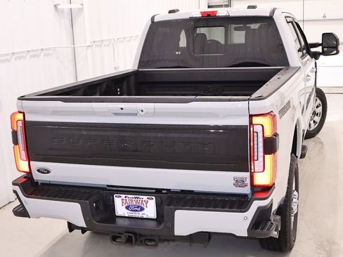 Certified 2025 Ford F250 Platinum w/ Tremor Off-Road Package AWD/4WD image 53