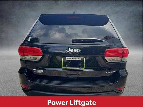 Used 2019 Jeep Grand Cherokee Laredo w/ Laredo X Package RWD image 12