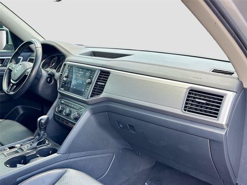 Used 2018 Volkswagen Atlas SE FWD image 25