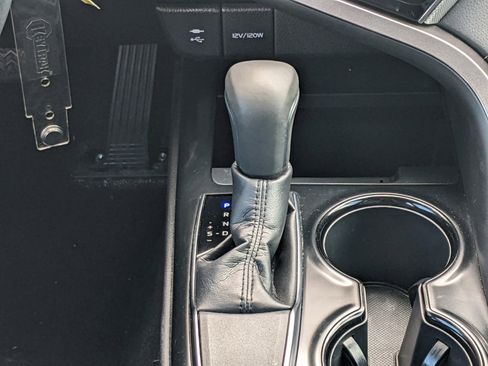 Used 2019 Toyota Camry SE image 15