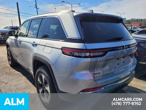 Used 2024 Jeep Grand Cherokee Limited 4xe image 12