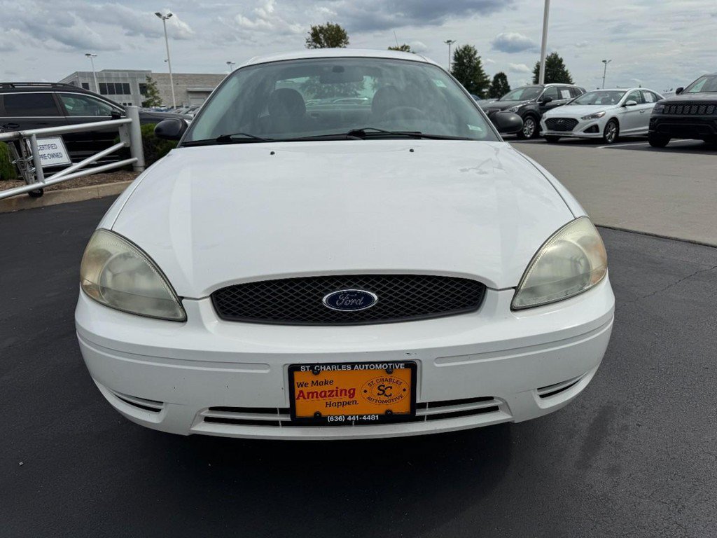 Used 2004 Ford Taurus SE FWD image 9