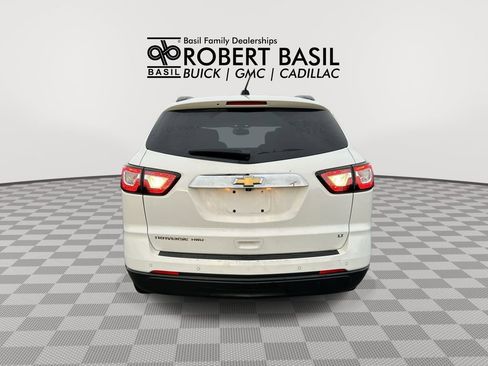 Used 2017 Chevrolet Traverse LT AWD/4WD image 7