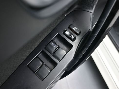 Used 2017 Toyota Corolla iM w/ All-Weather Mat Package FWD image 31