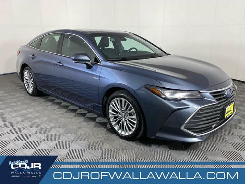 Used 2021 Toyota Avalon Limited w/ Advanced Safety Package FWD image 1