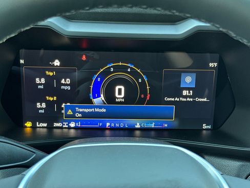 New 2026 Chevrolet Colorado Trail Boss w/ Midnight Edition AWD/4WD image 23