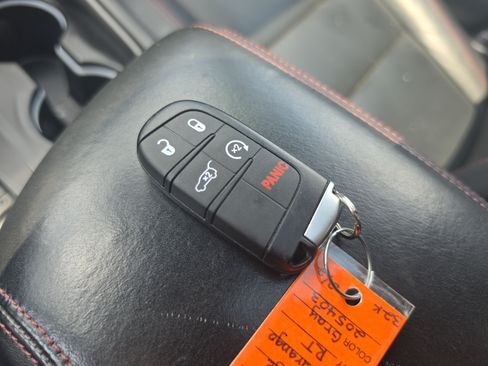 Used 2022 Dodge Durango R/T w/ Blacktop Package AWD/4WD image 36