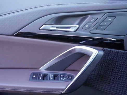 Certified 2025 BMW X2 xDrive28i image 15