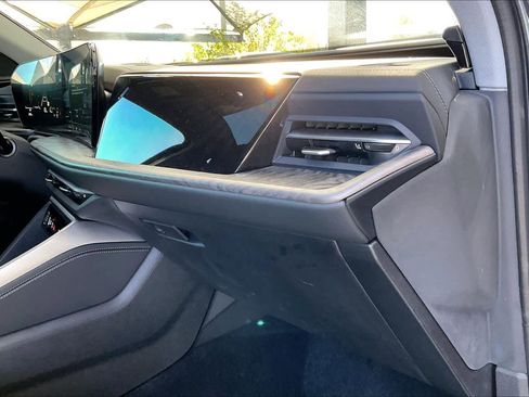 Used 2025 Audi Q5 Premium Plus w/ Premium Plus image 17