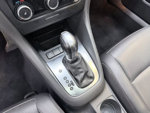 Used 2011 Volkswagen Jetta TDI image 17