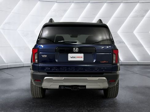 Used 2026 Honda Passport TrailSport image 5