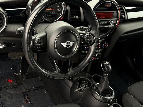 Used 2015 MINI Cooper S image 7
