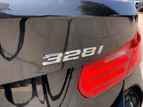 Used 2014 BMW 328i Sedan RWD image 10