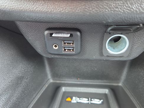 Used 2020 Chevrolet Traverse Premier AWD/4WD image 33