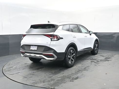 Certified 2023 Kia Sportage EX image 5