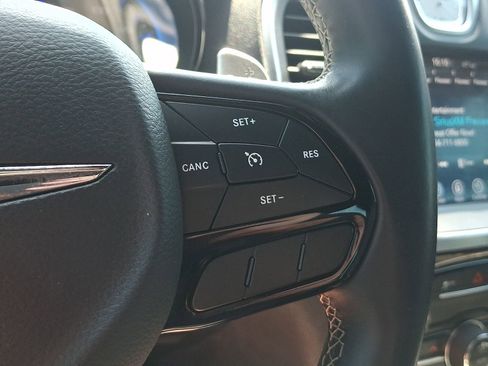 Used 2017 Chrysler 300 S AWD/4WD image 22