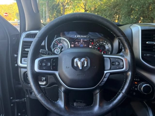 Used 2020 RAM 1500 Big Horn AWD/4WD image 14