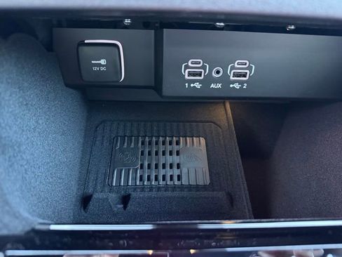New 2026 Jeep Grand Wagoneer L Limited AWD/4WD image 21