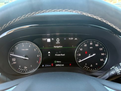 Used 2022 Buick Envision Avenir w/ Technology Package II FWD image 16