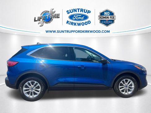 Used 2022 Ford Escape SE FWD image 8